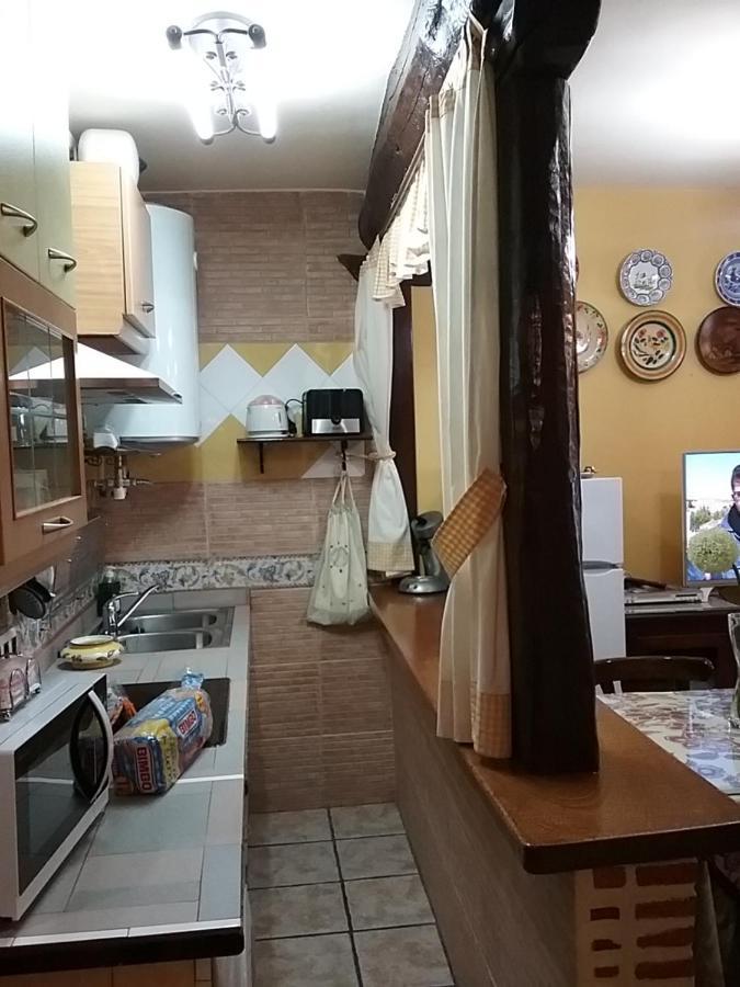 Casa Rural La Antigua Tahona Канделаріо Екстер'єр фото